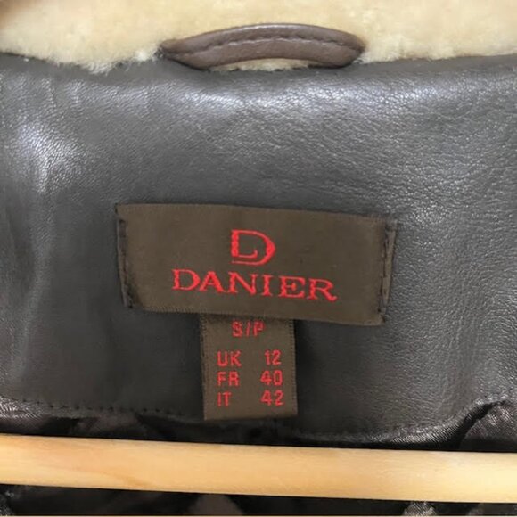 Danier Leather Shearling Trim Aviator Jacket Small - Picture 5 of 16